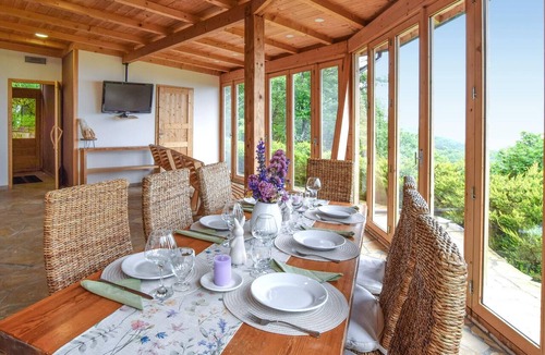 Cerchiara di Calabria House | Awesome home in Cerchiara di Calabria