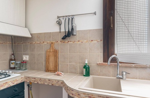 Fabriano House | Awesome home in Castelletta with WiFi