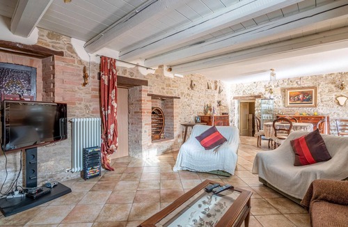 Montefiore dell'Aso House | Awesome home in San Giovanni with swimming pool