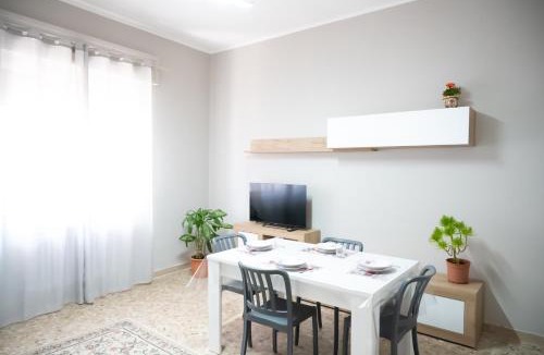 Pineta Apartment | Ayla Nova Pescara Center - 500m Mare - Wi-fi e AC