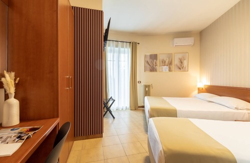 Universita House | B&B Alba Domus Roma