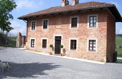 Barbaresco House | B&B Cascina Gaione Via Gallina,18b 12052 Neive cn