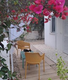 Mattinata House | B&B Casrienn
