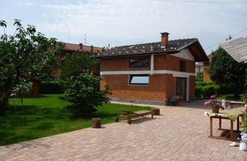 Sandigliano Bed & Breakfast | B&B Gatto Rosso