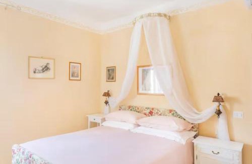 Montecosaro Bed & Breakfast | B&B La Finestra Sul Campanile