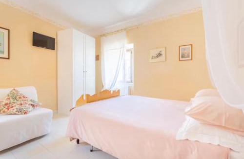 Montecosaro Bed & Breakfast | B&B La Finestra Sul Campanile