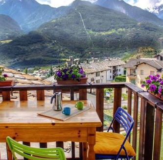 Saint-Pierre Bed & Breakfast | B&B La Grivola