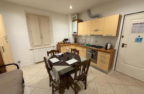 Jesi Apartment | B&B La Luna dal Borgo