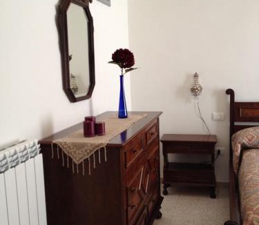 Gioia dei Marsi Bed & Breakfast | B&B La Rosa