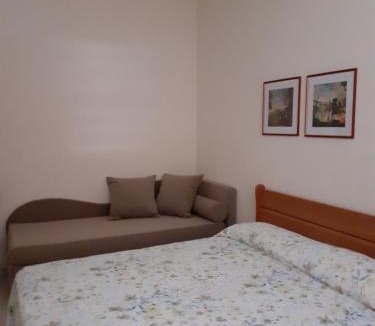 Centola Bed & Breakfast | B&B Le Ginestre