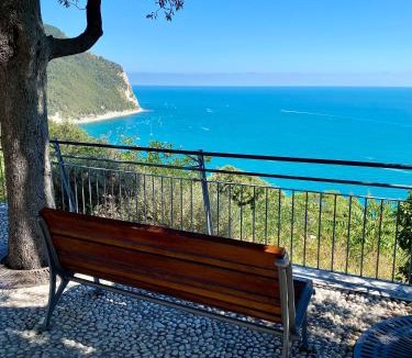 Sirolo Bed & Breakfast | B&B Le Rondini - Sirolo
