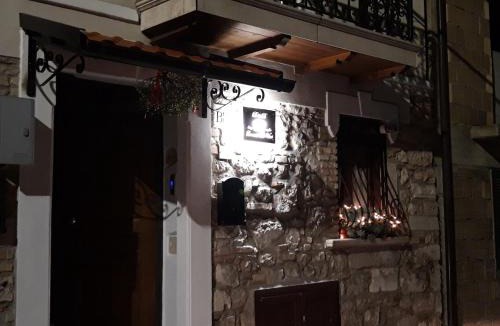 Celano Bed & Breakfast | B&B Leonardo Da Vinci appartamento vicinissimo alla Clinica l'Immacolata