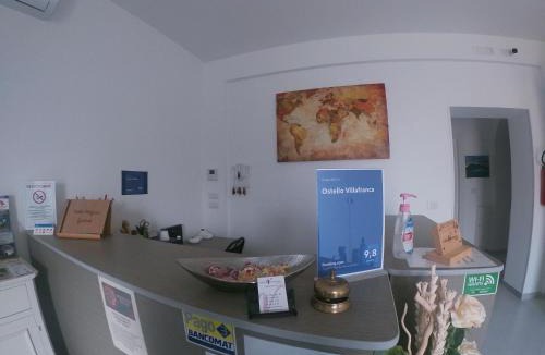 Pignola Hostel | B&B Ostello Villafranca