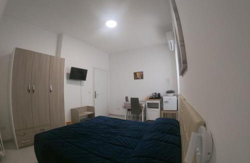 Pignola Hostel | B&B Ostello Villafranca