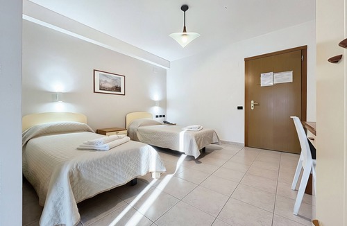 Monte Sant'Angelo Bed & Breakfast | B&B Sea View with Balcony - 104 - Santangelo - Pool