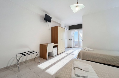 Monte Sant'Angelo Bed & Breakfast | B&B Sea View with Balcony - 104 - Santangelo - Pool
