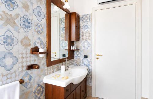 Bisceglie Bed & Breakfast | B&B TORRE AZUL FRONTEMARE - Bisceglie