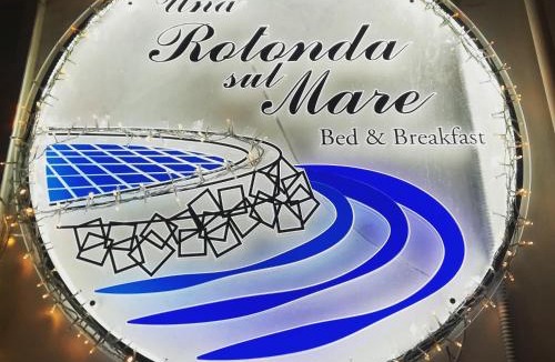 Manfredonia Bed & Breakfast | B&B Una Rotonda sul mare