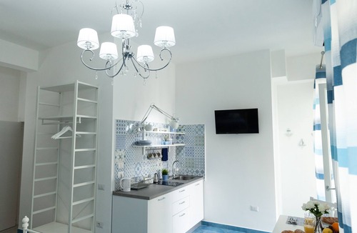 Historical Downtown Salerno Bed & Breakfast | B&B Velia 34 NETTUNO