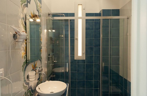 Historical Downtown Salerno Bed & Breakfast | B&B Velia 34 NETTUNO