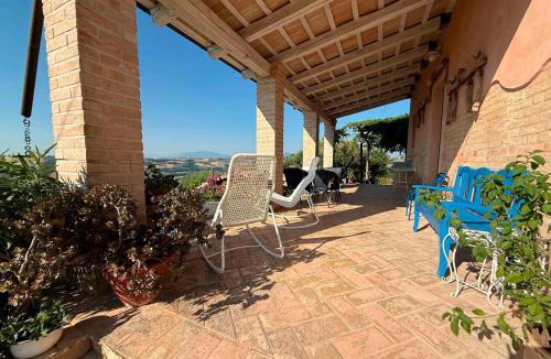 Monterubbiano Bed & Breakfast | B&B Vento di Rose Brezza blu