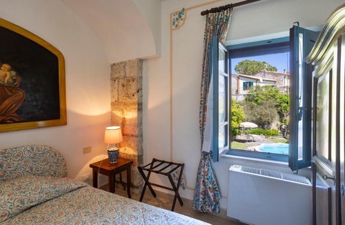 Saturnia Hotel | B&B Villa Clodia