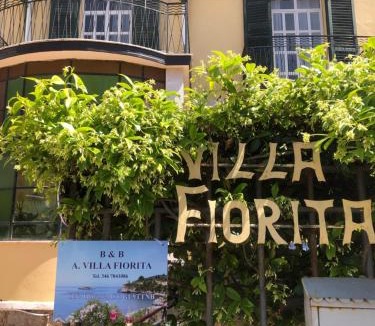 Marina Di Camerota Bed & Breakfast | B&B Villa Fiorita