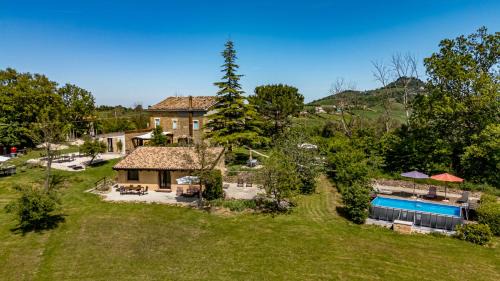 Penna San Giovanni Apartment | B&B Villa Pilotti