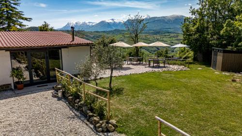Penna San Giovanni Apartment | B&B Villa Pilotti