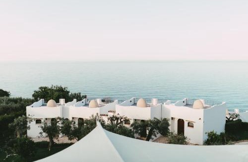 Vasto Hotel | Baia Delphis Resort