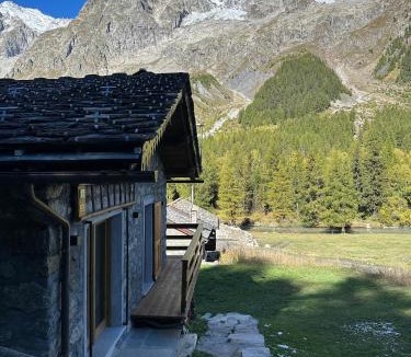 Courmayeur Ski Chalet | Baita Val Ferret CIR 0246