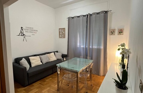 Trionfale Apartment | BalduinaView, in the residential neighborhood of Balduina just minutes from the Vatican