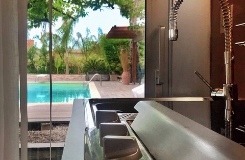 Aprilia Villa | Bamboo villa with private pool near Rome