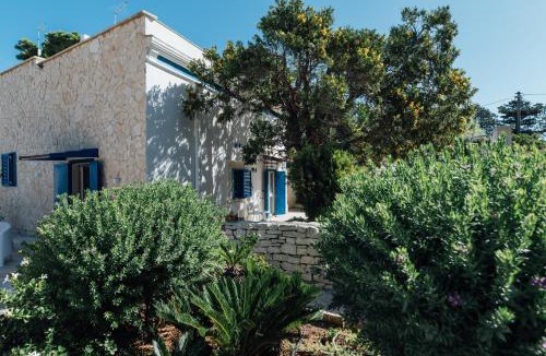 Bisceglie Villa | Banfi's villa on the sea