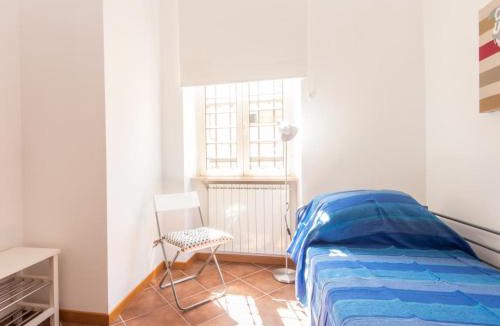 Rione II Trevi Apartment | Barberini Cozy Terrace