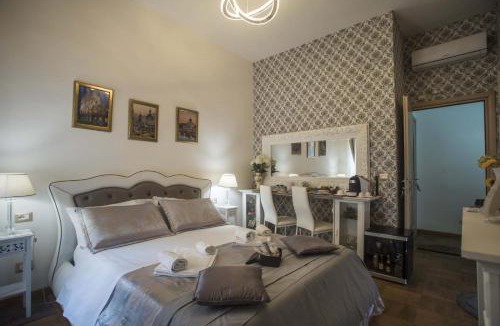 Rione II Trevi House | Barberini Dream