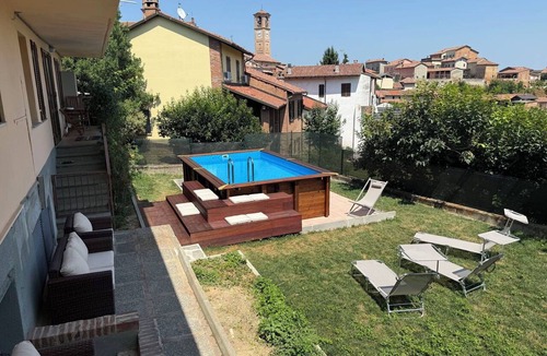 Castagnole Monferrato Apartment | Beautiful apartment for 4 guests with WIFI, A/C, pool, TV and terrace