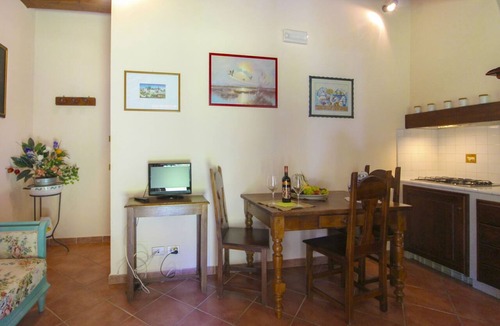 Castelfranco di Sopra Apartment | Beautiful apartment for 3 guests with private pool, WIFI and pets allowed