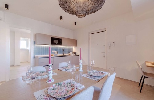 Lingotto Apartment | Beautiful and bright apartment with a spacious terrace, tastefully furnished and perfect for three people. Located just meters from the Carducci metro station, the accommodation is also close to the hospital area (CTO, Molinette, Cellini), Valentino Park
