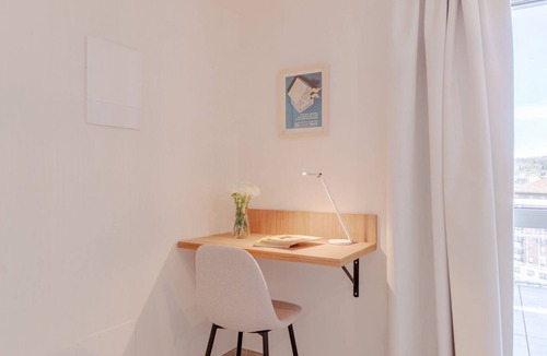 Lingotto Apartment | Beautiful and bright apartment with a spacious terrace, tastefully furnished and perfect for three people. Located just meters from the Carducci metro station, the accommodation is also close to the hospital area (CTO, Molinette, Cellini), Valentino Park