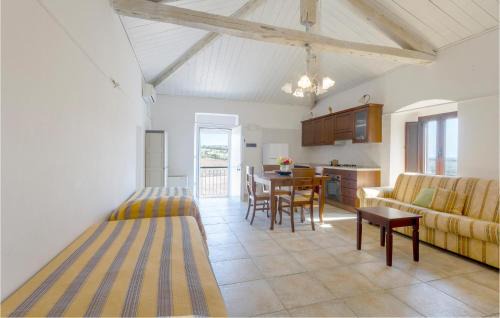 San Giovanni Rotondo House | Beautiful Apartment In San Giovanni Rotondo