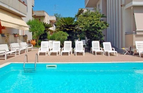 Alba Adriatica Apartment | Beautiful apartment for 6 guests with pool, A/C, WIFI, TV, balcony and pets allowed