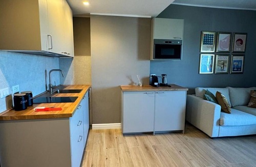 Porto Recanati Apartment | Beautiful apartment for 4 guests with WIFI, pool, A/C, TV, terrace and panoramic view