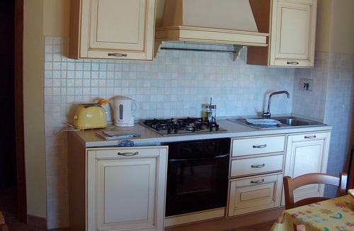 Casole d'Elsa House | Beautiful apartment in villa for 4 guests with WIFI, pool, TV, patio and panoramic view