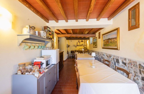Montebonello Apartment | Beautiful apartment for 8 guests with pool, WIFI, TV, pets allowed and panoramic view