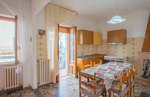 Peschici Apartment | Beautiful apartment for 7 guests with WIFI, TV, terrace and pets allowed