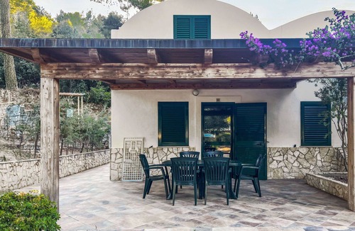 Peschici Apartment | Beautiful apartment for 4 people with A/C, TV and terrace