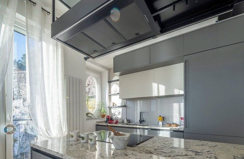 Voltri Apartment | Beautiful apartment for 4 guests with A/C, WIFI, TV, terrace and panoramic view