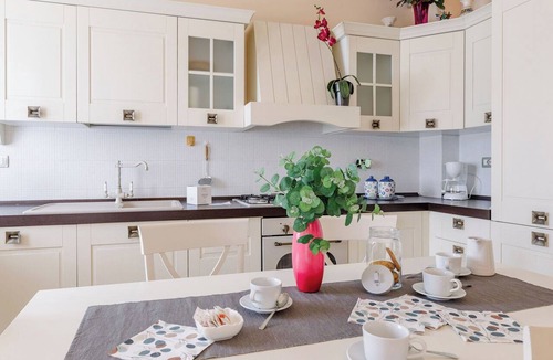 Villa Musone Apartment | Beautiful apartment for 6 people with WIFI, terrace and panoramic view, close to Porto Recanati