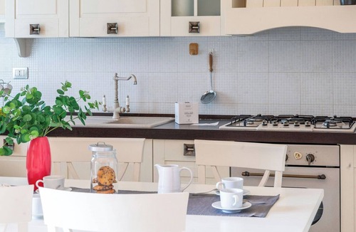 Villa Musone Apartment | Beautiful apartment for 6 people with WIFI, terrace and panoramic view, close to Porto Recanati